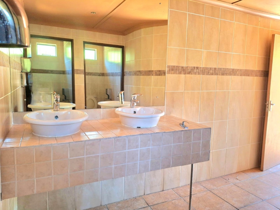 Commercial Property for Sale in Summerpride Eastern Cape